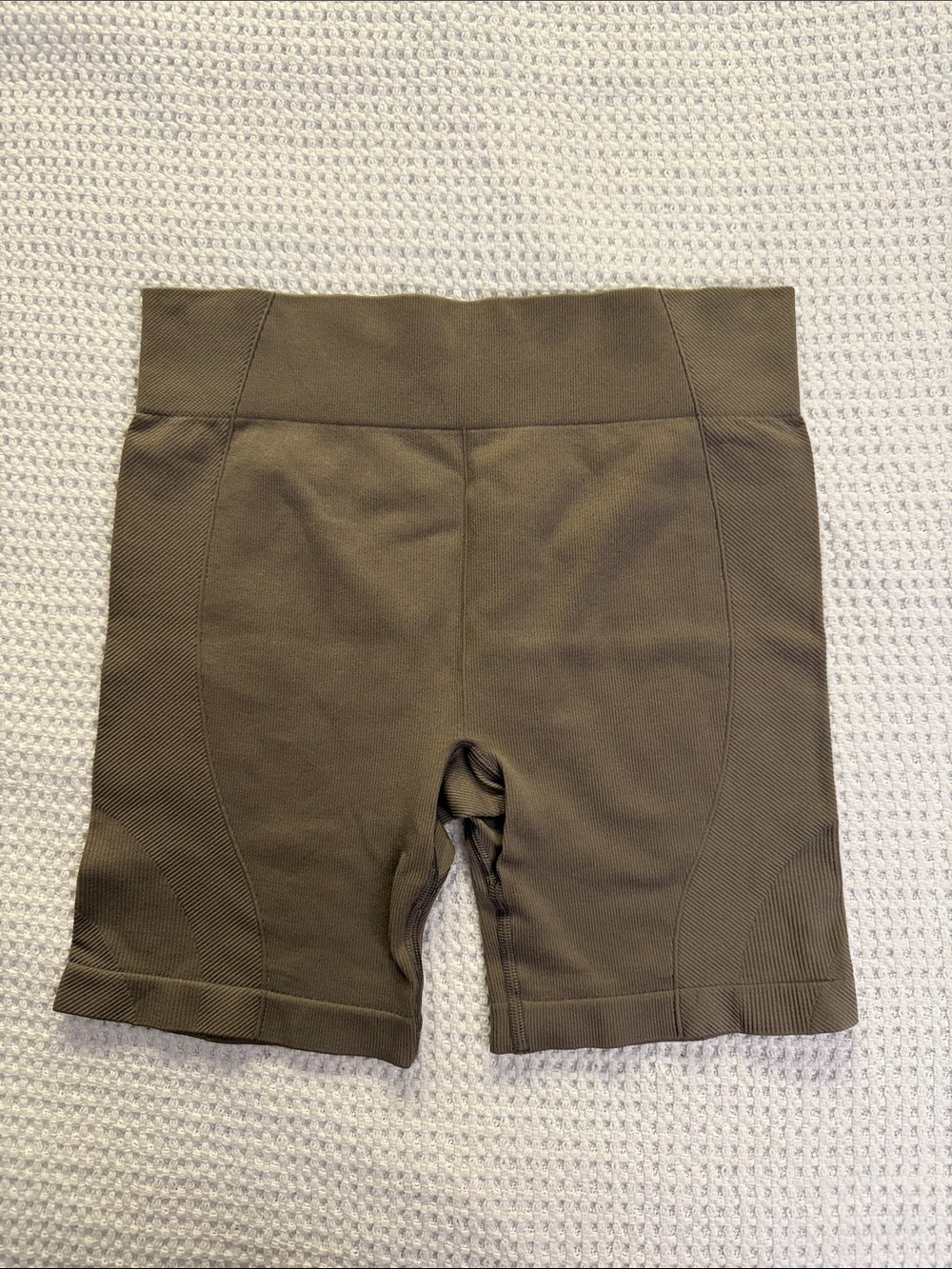 All in Motion Girls athletic shorts - LN